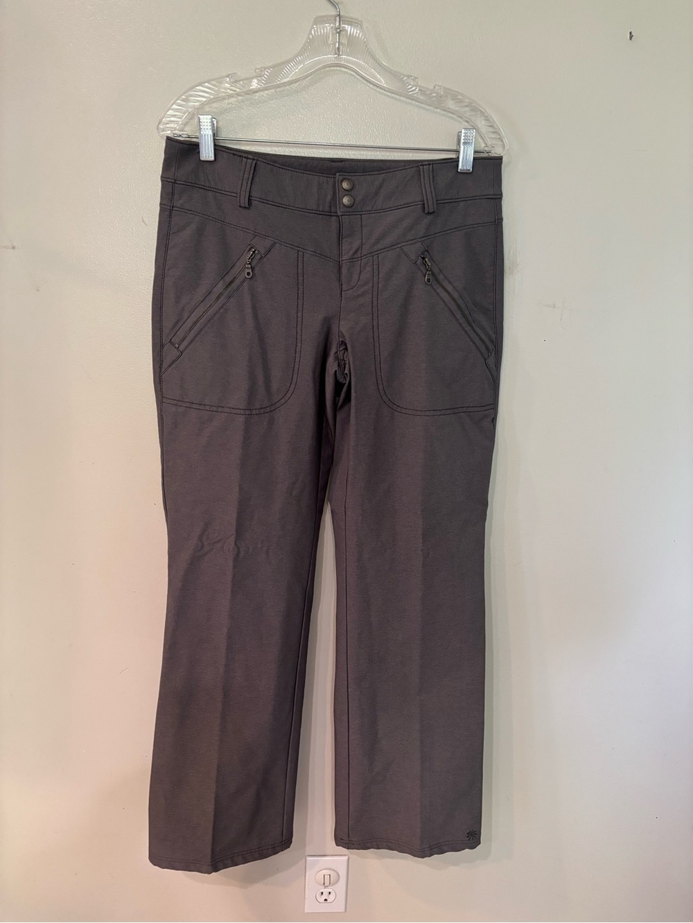 Athleta Bootcut Nylon Hiking Outdoor Zippered Pockets Pants Women’s Size 6